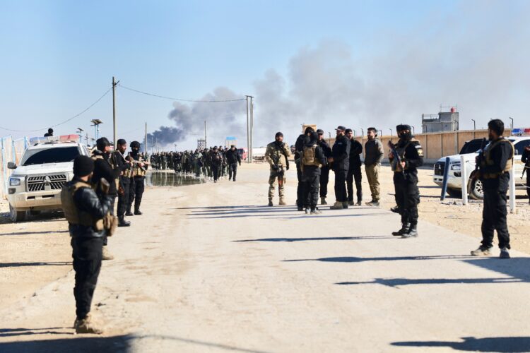 From Syria to Iraq: U.S. military transfers first 150 I.S. group detainees